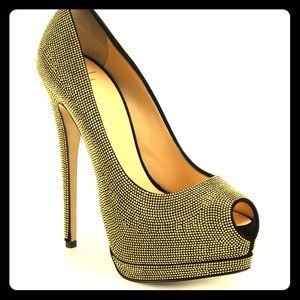 Gorgeous Giuseppe Zanotti Glittery Peep-Toe Pumps